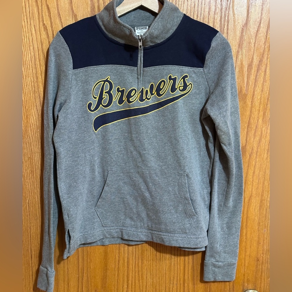 PINK Victoria’s Secret Milwaukee Brewers 1/4 zip juniors sweatshirt‎ sz XS